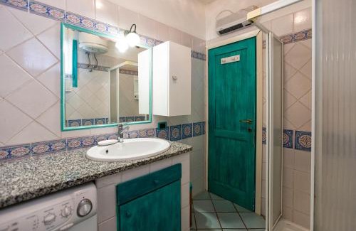 Porto Pozzo Apartment | La Sartia Apartment