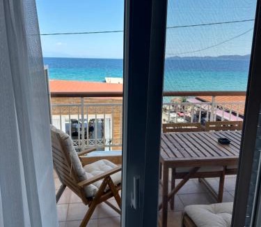 Nea Rodha Apartment | La Scala family apartments