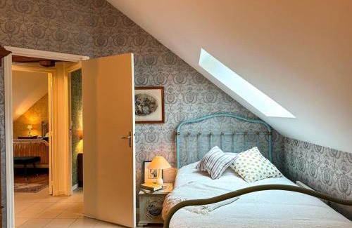 Quesnoy-le-Montant Apartment | La Souveraine - Cottage - Château Le Bas Bleu