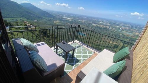 Norma House | La Stalla e il Fienile suites viste mozzafiato