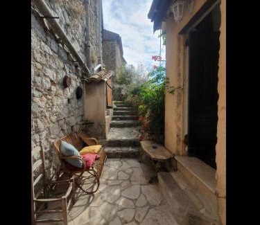 Peillon House | La Sudagna