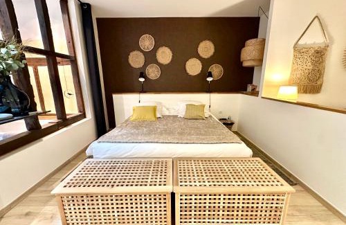 Chalons-en-Champagne Apartment | LA SUITE 48