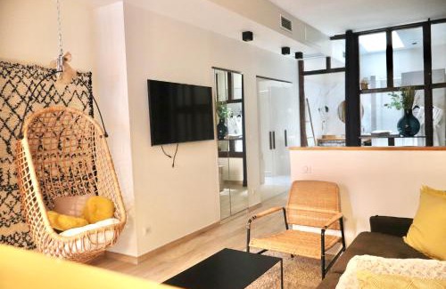 Chalons-en-Champagne Apartment | LA SUITE 48
