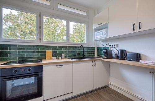 Centre Ville Rive Gauche Apartment | La Suite des 3 Tours : spacieux 3 chambres