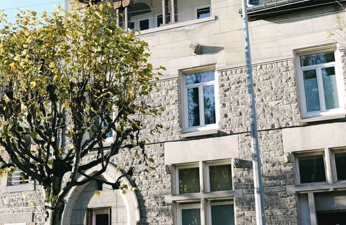 Guingamp Apartment | La Suite Eclatante, proche gare de Guingamp