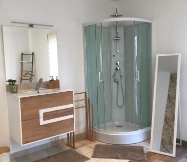 Saint-Dizier Bed & Breakfast | La Suite en Or