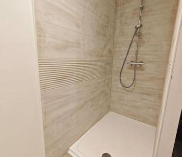 Rethel Apartment | La suite Gaming - Suite 8 personnes