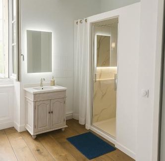 Ussel Apartment | La Suite Historique au Coeur d'Ussel