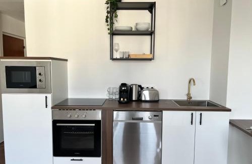 Arras Apartment | La suite - King bed - Spacieux - Calme