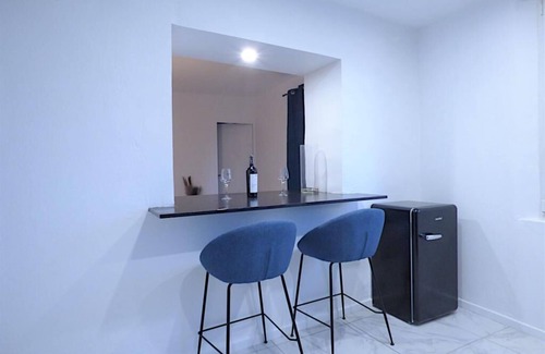 Tavernes Apartment | La Suite - Loft Spa - Love room in green Provence