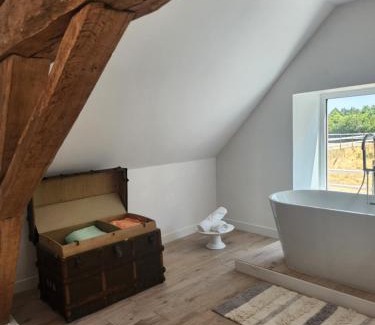 Maisonnais Bed & Breakfast | La suite signature