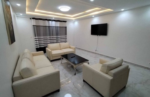 Dakar Apartment | La Tanière