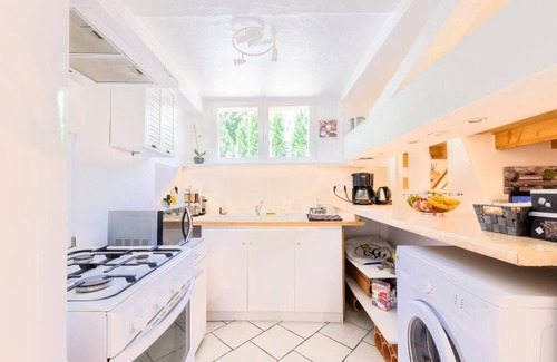 Pallud House | LA TARINE N°8 - PALLUD