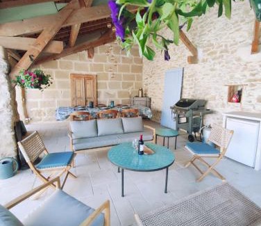 Saint-Bonnet-du-Gard Villa | La Terrasse du Pont du Gard