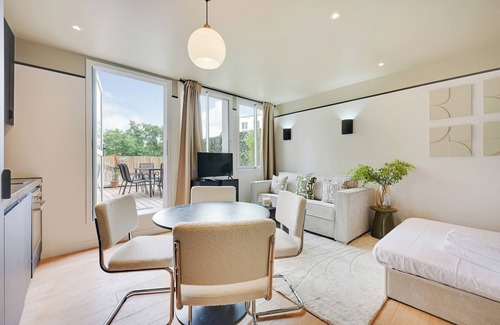 12th Arrondissement Apartment | La Terrasse Parisienne