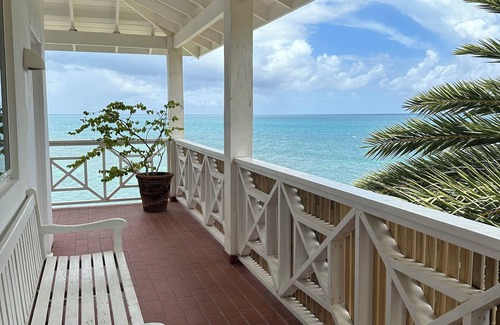 Dickenson Bay Condo | LA TERRAZZA