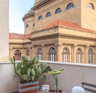 Palermo Apartment | La Terrazza sul Massimo
