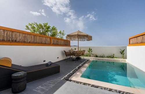 Pyrgos Apartment | La Torretta Suites & Spa