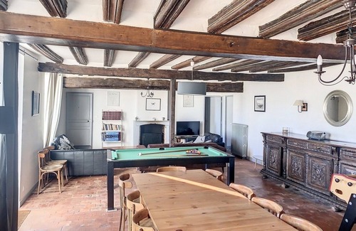 Longuefuye House | La Touche et son Pressoir, 13 rooms, 11 bathrooms and indoor swimming pool (April to Oct)