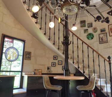 Savonnieres House | La Tour des Touches