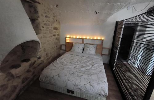 Rochefort-en-Valdaine Apartment | la tour du forgeron