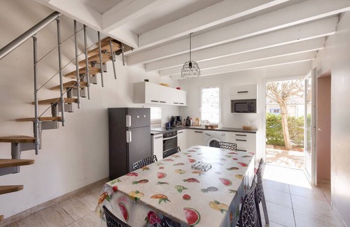 La Tranche-sur-Mer Ski Chalet | La Tranche sur Mer, large house for 7