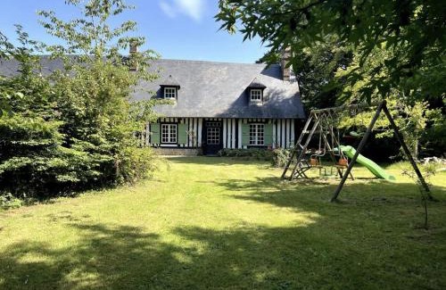 Neville House | La typique longére normande de néville