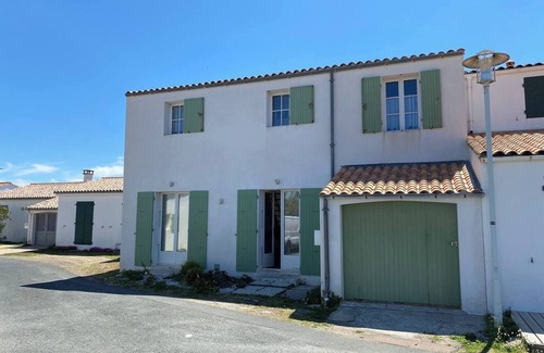 Saint-Clement-des-Baleines House | La Villa de la Digue : House for up to 8 people