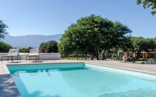 San Carlos Hotel | La Vaca Tranquila