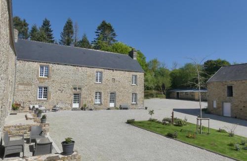 Le Vast House | LA VALLEE JOLY