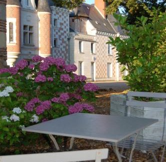 Nazelles-Negron House | La Vallière en Vue - gîte climatisé