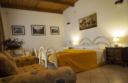 Nebida Bed & Breakfast | La Vecchia Montagna B&B