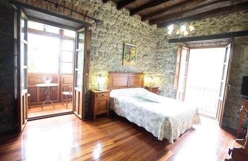 Pendueles House | La Vega de Pendueles
