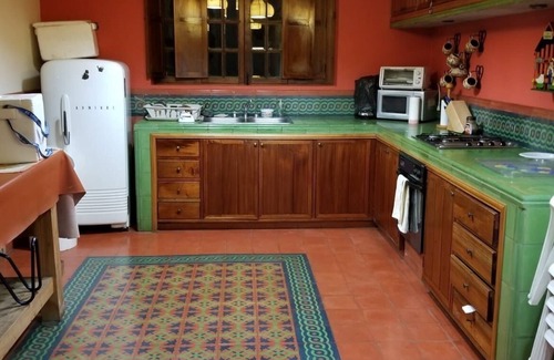 Zipaquira House | LA VERBENA:FAMILY AND FRIENDS VACATION COLONIAL HOME