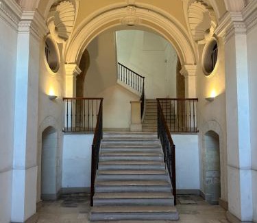 Quartiere XXIV Don Bosco Apartment | La via della stazione