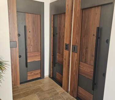 Maini Apartment | La Vida Apartments