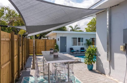 Delray Beach Apartment | La Vida Delray #3-Lux w/HEATED pool-BEST LOCATION!
