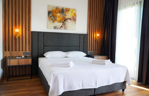 Ovabuku Hotel | La Vida Hotel