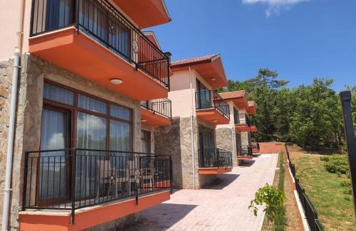 Keciborlu Hotel | La Vie En Rose Hotel by Sogutdagi Isparta