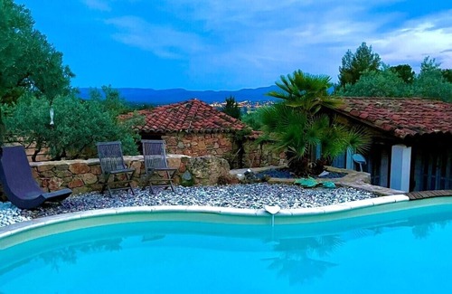 Seillons-Source-d'Argens Villa | La Vigie - Magnificent villa in the heart of green Provence