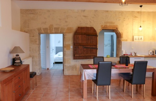 Sainte-Colombe House | La Vigneraie de Laura - Cottage 4 * Between Vines & Oaks