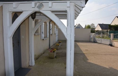 Varennes sur Loire House | La Villa Bernard: with friends or family