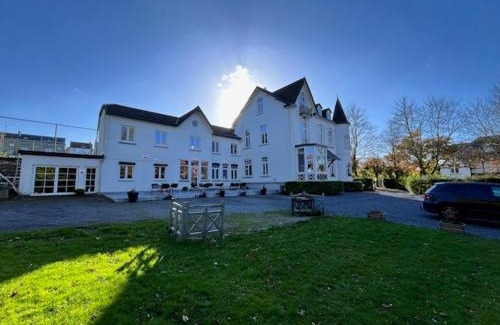 Spa Bed & Breakfast | La Villa Blanche Spa