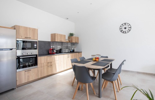 Saumane-de-Vaucluse Villa | La Villa des Fontaines 4* meublé de tourisme