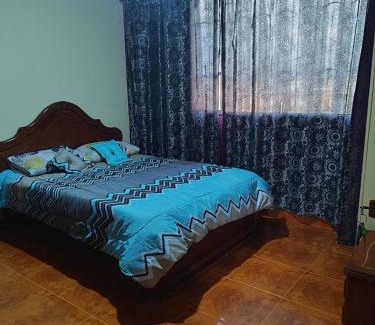Chiquinquira House | La Villa de Nana, Chiquinquirá, Boyacá x10 personas