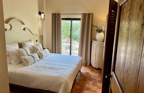 Bonnieux Bed & Breakfast | La Villa des Cèdres