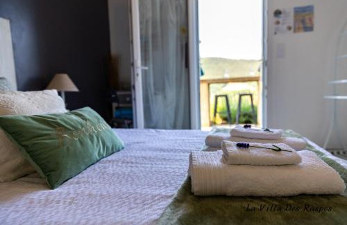 Viala-du-Tarn Bed & Breakfast | La Villa des Raspes - Séjour Bien être et Spa - Réservé aux Adultes
