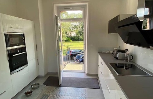 Saint-Pair-sur-Mer House | La Villa des Roseaux Pour un Séjour Normand Bord de mer
