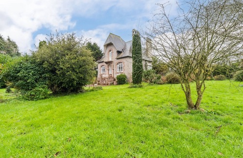 Plouguiel House | La Villa des Troënes - Proche des plages