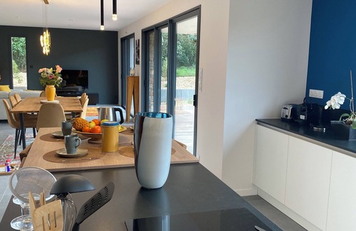 Baden Villa | La Villa du GOLFE On the edge of the Golf course, 5 minutes from the beaches and 15 minutes from Ile au Moines